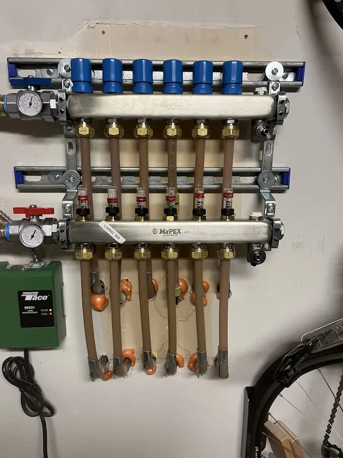 Plumber performing Sink Repair at a residential property in Arab